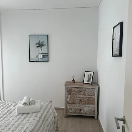 1-Bedroom Sea View Apartment With Private Balcony Costa Da Caparica, Just 5 Minutes From The Beach Apartment
