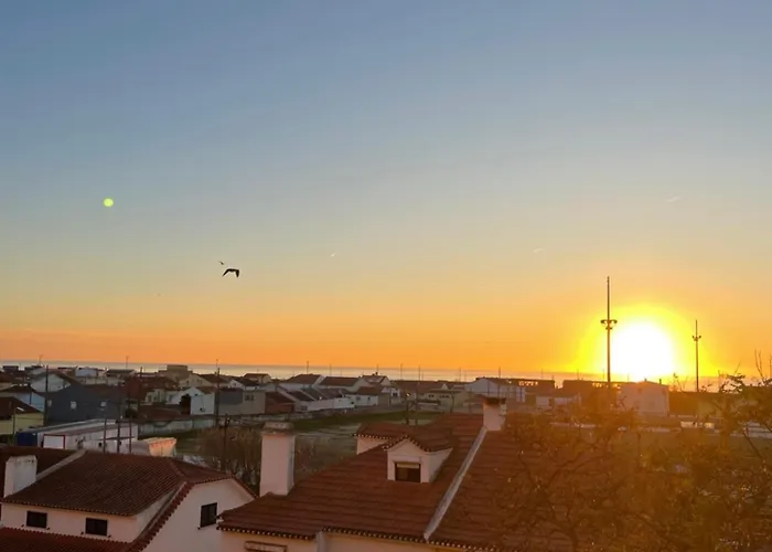 1-bedroom Sea View With Private Balcony Costa Da Caparica, Just 5 Minutes From The דירה קוסטה דה קפאריקה